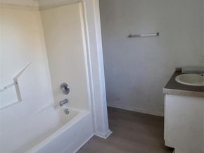 5933  Tracy Road , Dallas Texas 75241