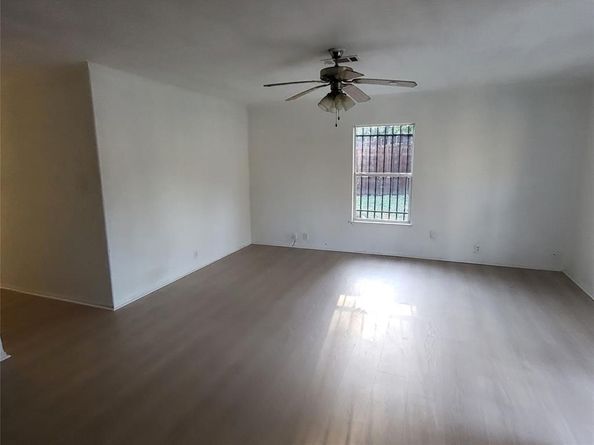 5933  Tracy Road , Dallas Texas 75241