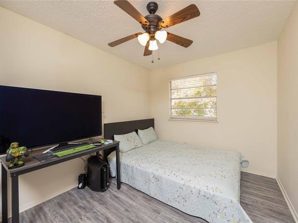 4806  Rollingwood Court , Garland Texas 75043