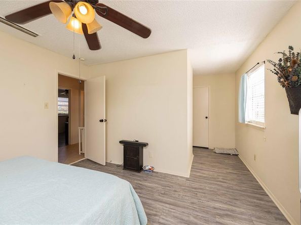 4806  Rollingwood Court , Garland Texas 75043