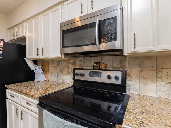 4806  Rollingwood Court , Garland Texas 75043