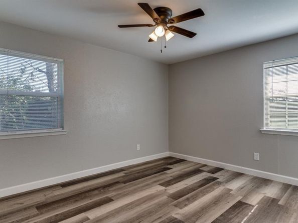 809  Michelle Drive , Everman Texas 76140