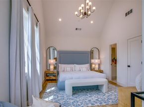 7207  Gaston Avenue  1005, Dallas Texas 75206