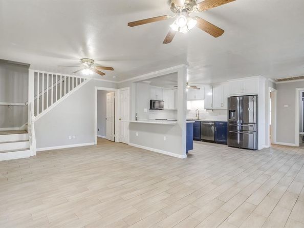 1633  Trinity View Street , Irving Texas 75060