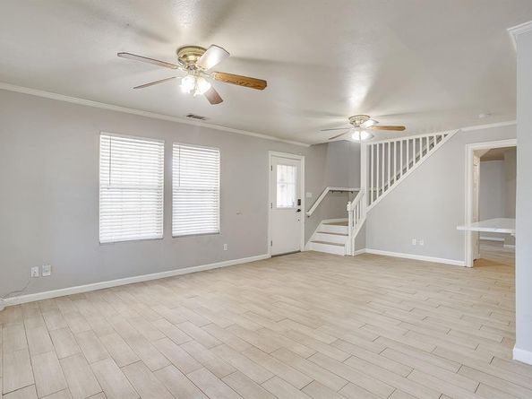 1633  Trinity View Street , Irving Texas 75060