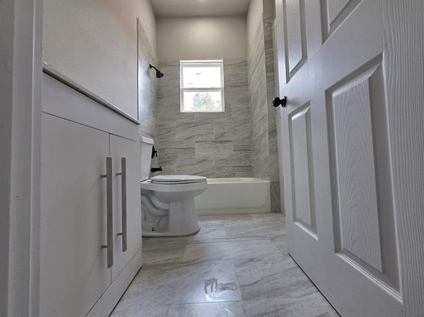 5528 5530  Reiger Avenue , Dallas Texas 75214