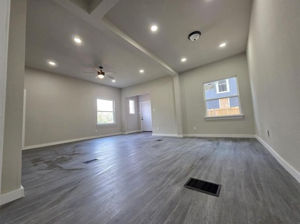 5528 5530  Reiger Avenue , Dallas Texas 75214