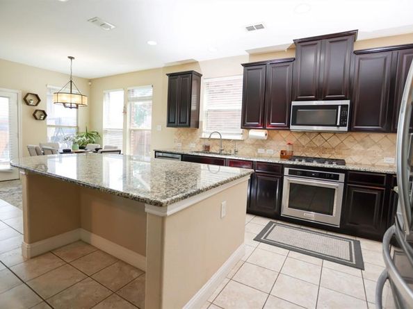 1952  Sunny Side Drive , Little Elm Texas 75068