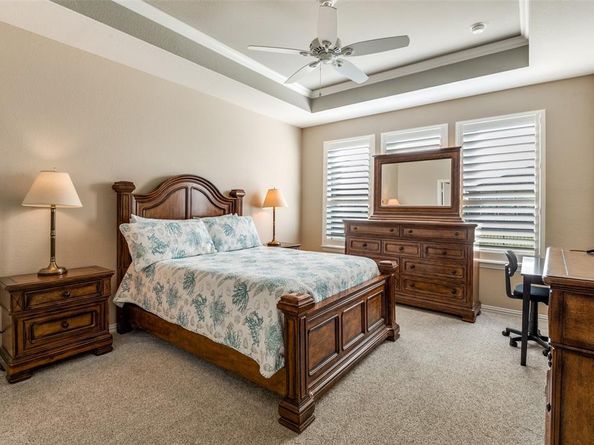 1845  Plantation Crest Drive , Frisco Texas 75036