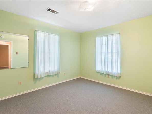 10714  Grove Oaks Boulevard , Dallas Texas 75217