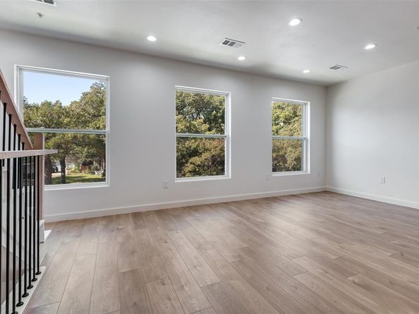 508 S Oconnor Road , Irving Texas 75060