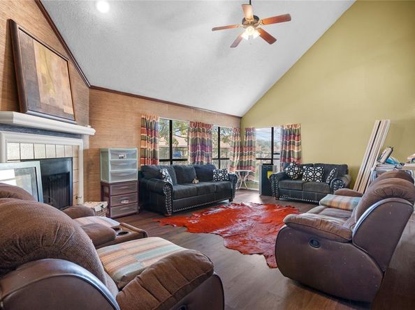 822  Aspen Lane , DeSoto Texas 75115