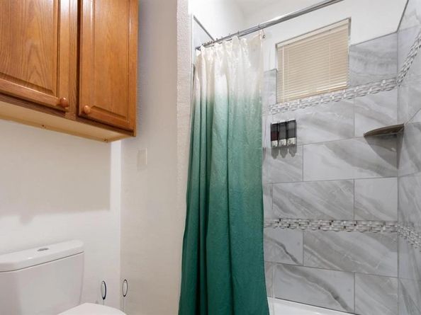 2206 N Carroll Avenue , Dallas Texas 75204