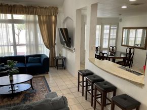 2206 N Carroll Avenue , Dallas Texas 75204