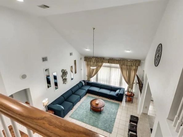 2206 N Carroll Avenue , Dallas Texas 75204