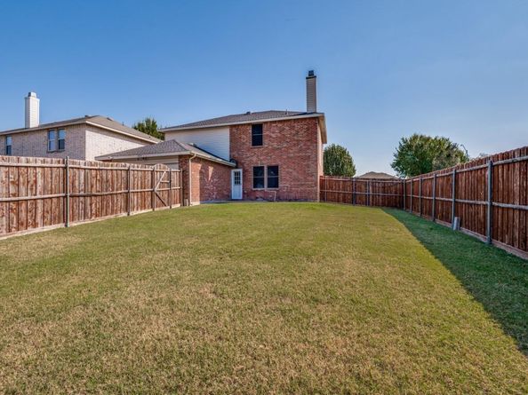 1035  Mayflowers Lane , Lancaster Texas 75134