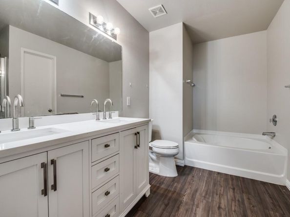 1035  Mayflowers Lane , Lancaster Texas 75134