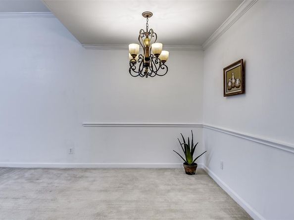 816  Earhart Avenue , Grand Prairie Texas 75051