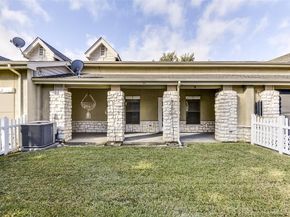 816  Earhart Avenue , Grand Prairie Texas 75051