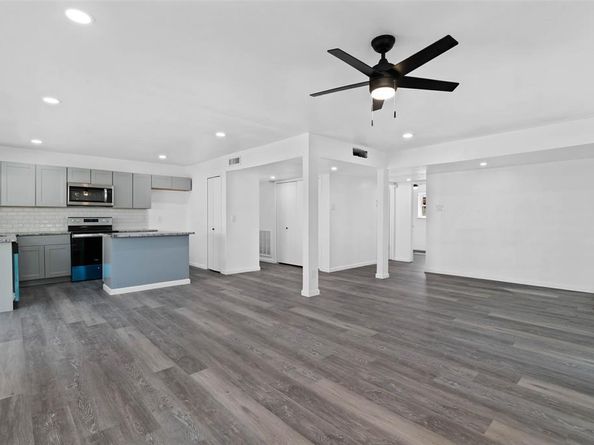 2068 E Peters Colony Road , Carrollton Texas 75007