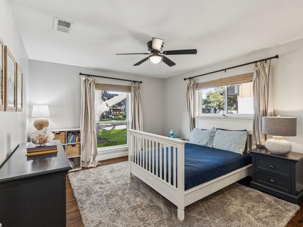 9942  Edgecove Drive , Dallas Texas 75238