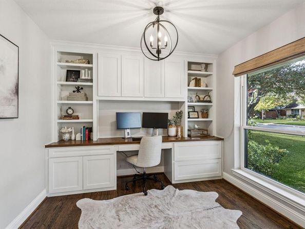 9942  Edgecove Drive , Dallas Texas 75238