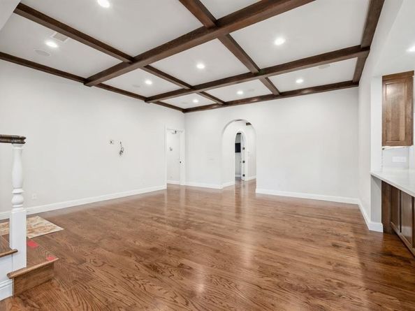 1322  Apache Drive , Richardson Texas 75080