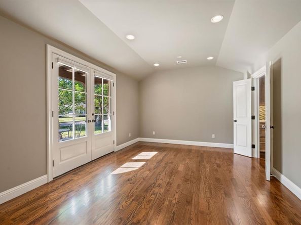 1322  Apache Drive , Richardson Texas 75080