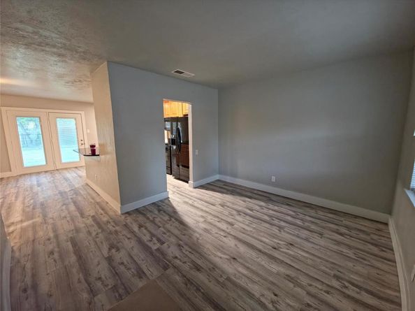 10014  Tamalpais  , Dallas Texas 75217