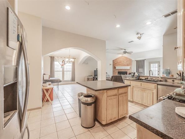 8808  Creede Trail , Fort Worth Texas 76118