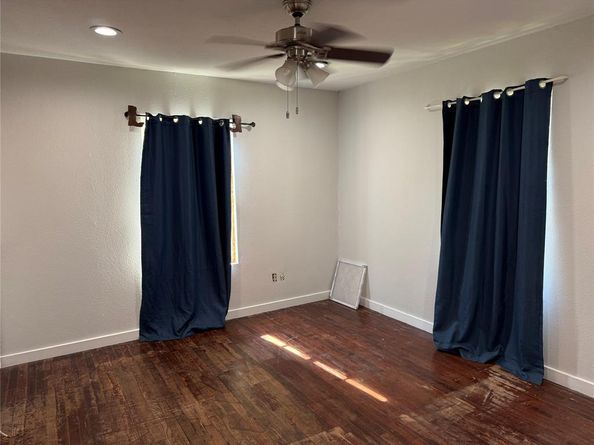 638  Bethpage Avenue , Dallas Texas 75217