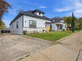 1107 E Allen Avenue , Fort Worth Texas 76104