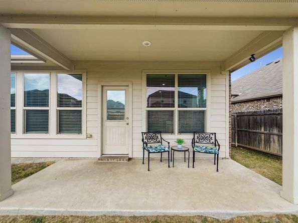 14733  Equine Trail , Fort Worth Texas 76052