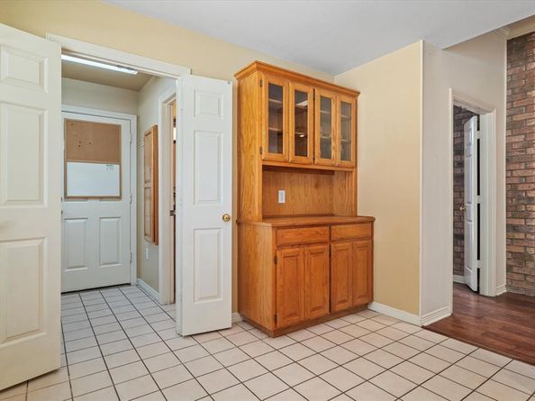 720  Smokerise Circle , Denton Texas 76205