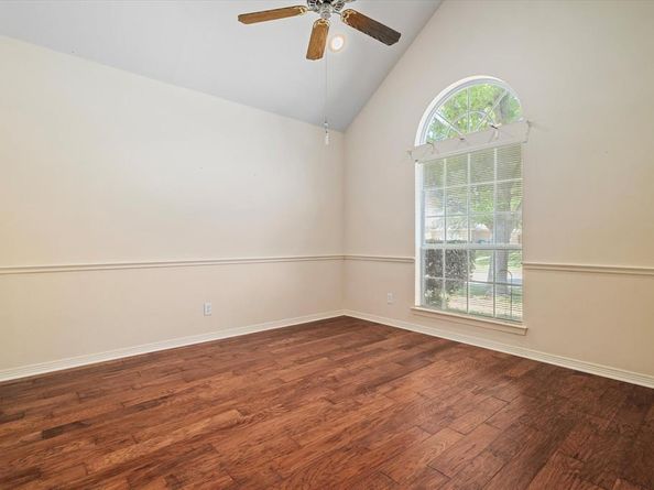 720  Smokerise Circle , Denton Texas 76205