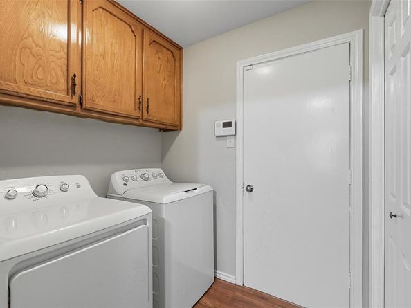 3422  Dovecreek Drive , Arlington Texas 76016