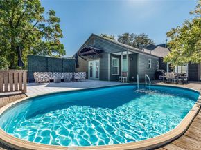 1635  Taft Street , Dallas Texas 75208