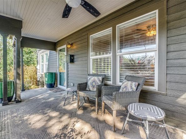 1635  Taft Street , Dallas Texas 75208