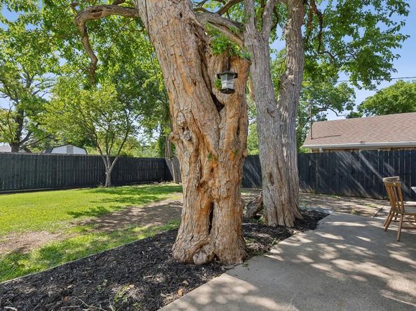 2312  Valleywood Drive , Carrollton Texas 75006