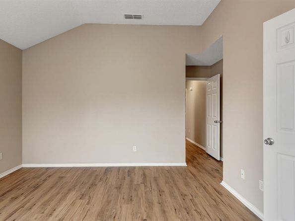 1451  Morrison Drive , Fort Worth Texas 76112