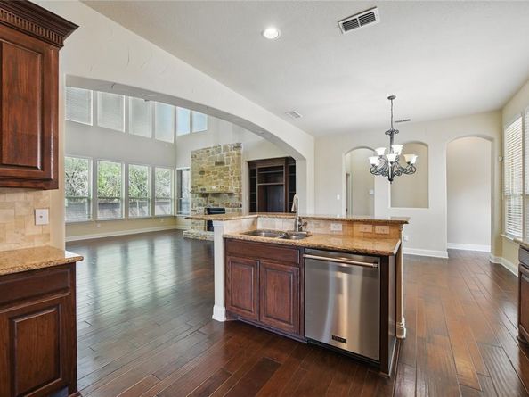 3060  England Parkway , Grand Prairie Texas 75054