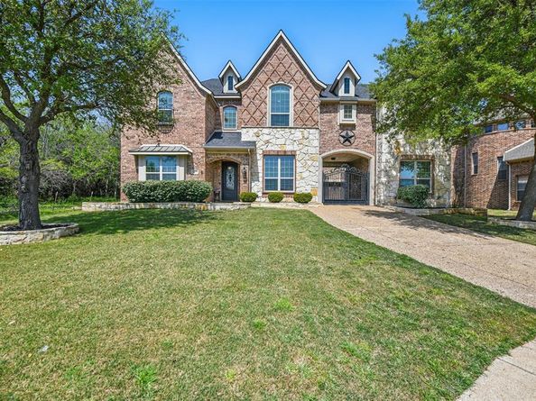 3060  England Parkway , Grand Prairie Texas 75054