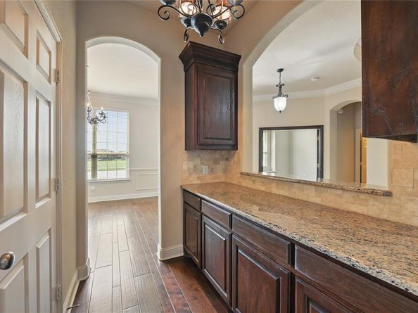 3060  England Parkway , Grand Prairie Texas 75054