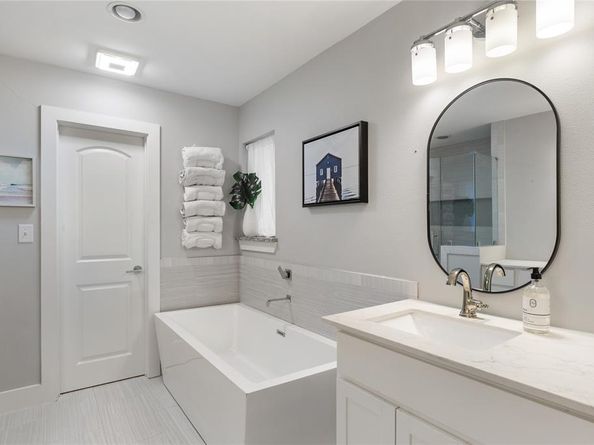 7721  Chattington Drive , Dallas Texas 75248