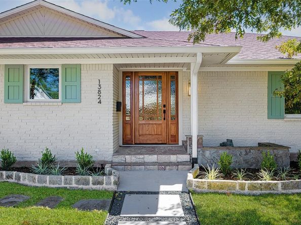 13824  Far Hills Lane , Dallas Texas 75240
