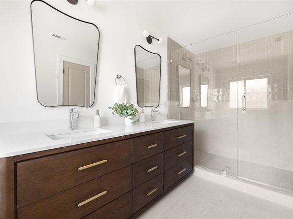 13824  Far Hills Lane , Dallas Texas 75240