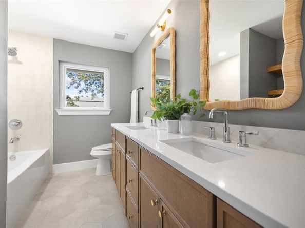 13824  Far Hills Lane , Dallas Texas 75240