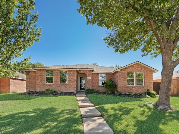 1837  Wildrose Drive , Rockwall Texas 75032