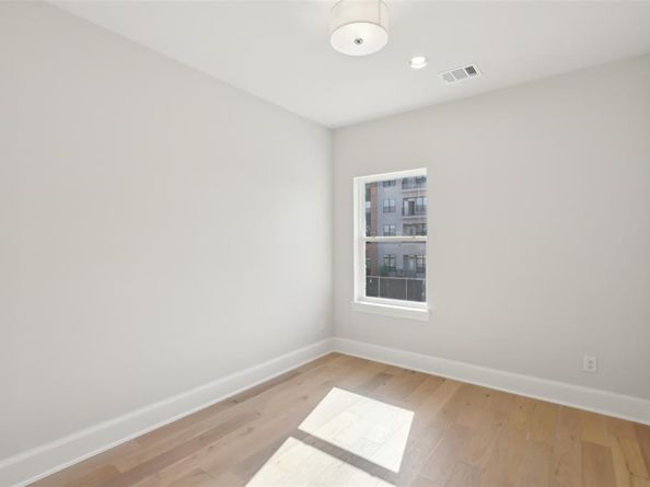 1472  N Avenue , Plano Texas 75074