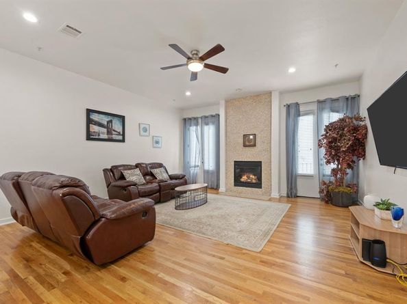 3320  Douglas Avenue  C, Dallas Texas 75219